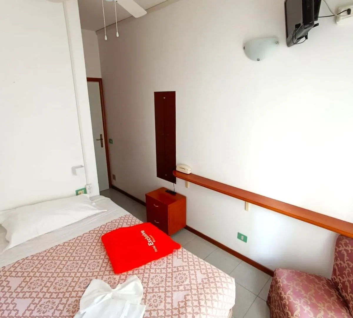 Hotel Exclusive In Pieno Centro - Nuova Gestione 2025 Riccione