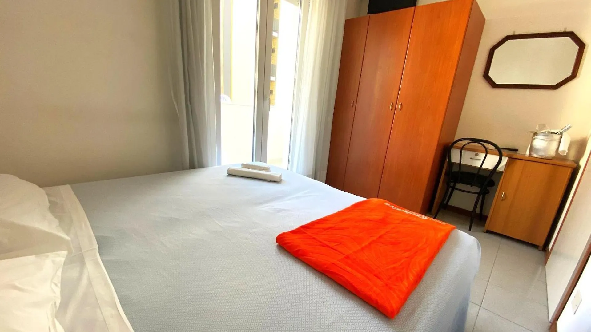 **  Hotel Exclusive In Pieno Centro - Nuova Gestione 2025 Riccione Italy