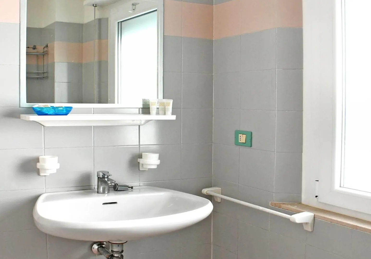 **  Hotel Exclusive In Pieno Centro - Nuova Gestione 2025 Riccione Italy