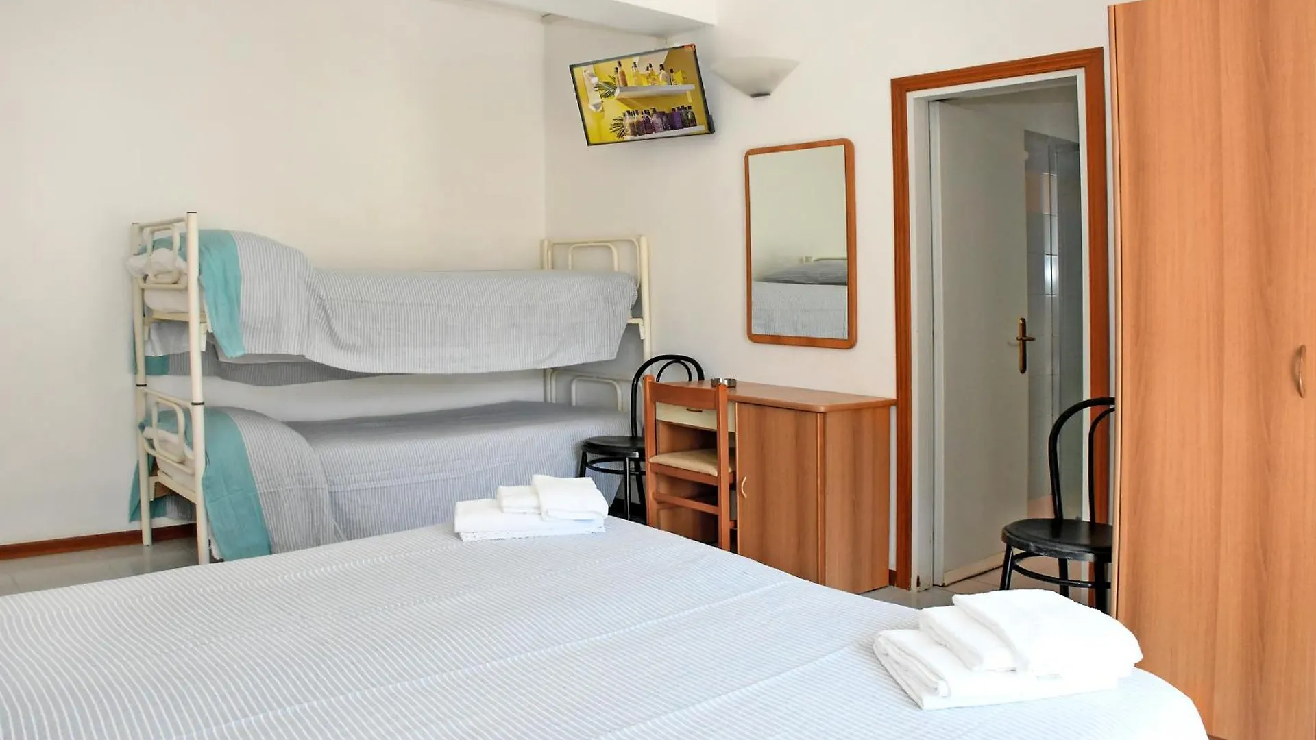 Hotel Exclusive In Pieno Centro - Nuova Gestione 2025 Riccione