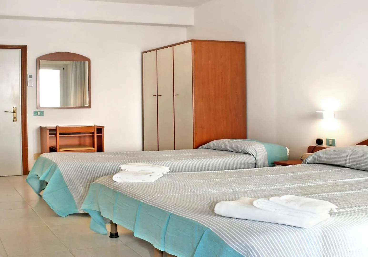 Hotel Exclusive In Pieno Centro - Nuova Gestione 2025 Riccione 2*,