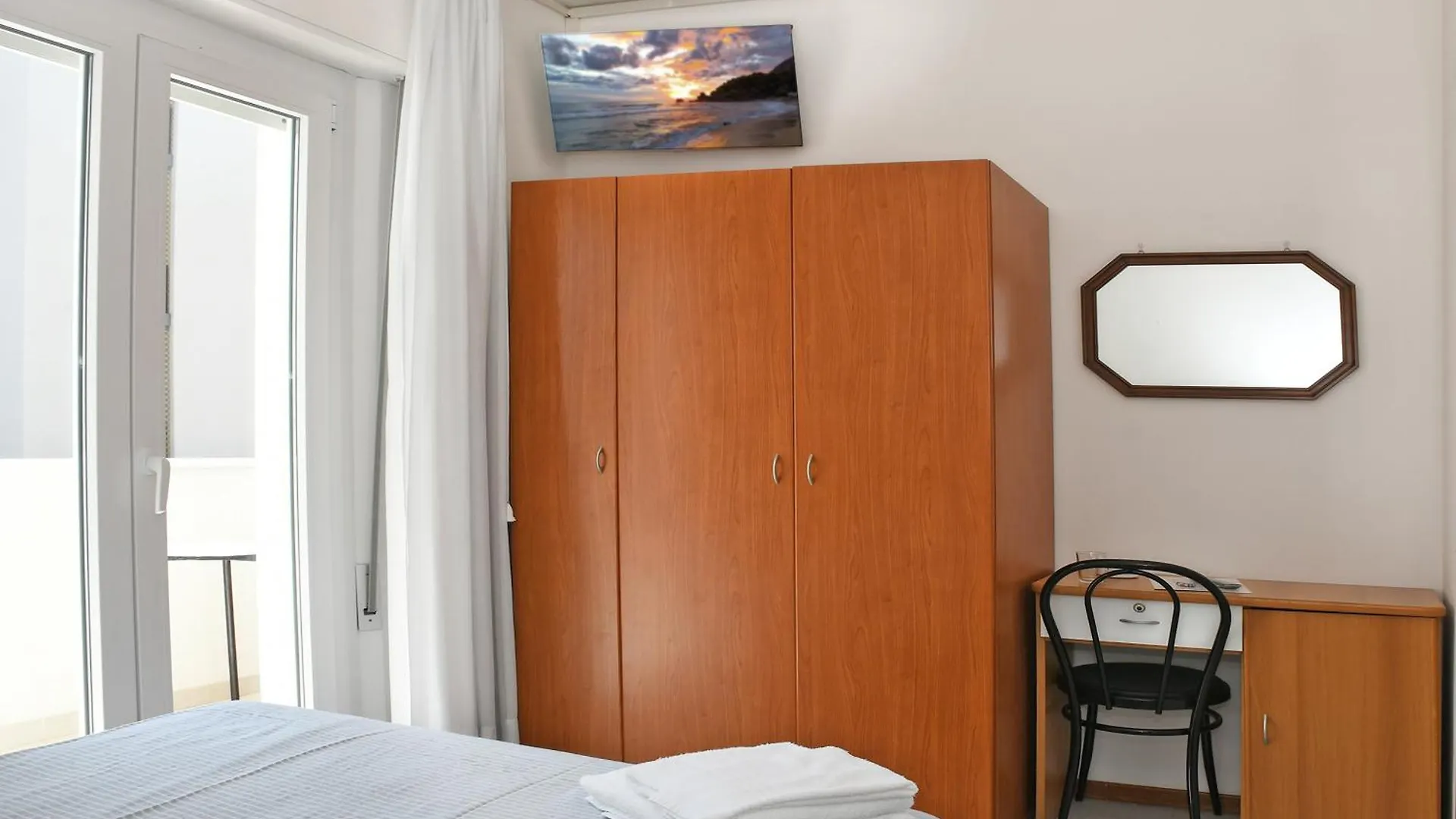 Hotel Exclusive In Pieno Centro - Nuova Gestione 2025 Riccione